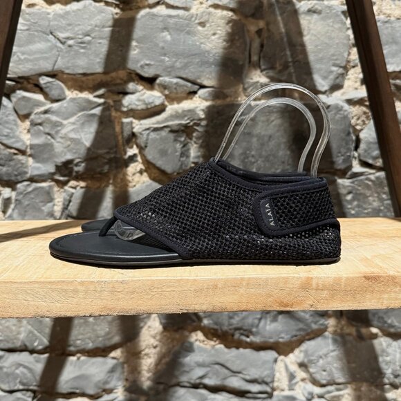 Alaïa Black Fishnet Mesh Thong Sandals - Picture 5 of 11